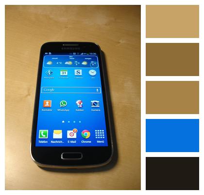 Smartphone Samsung Galaxy S4 Mini Image